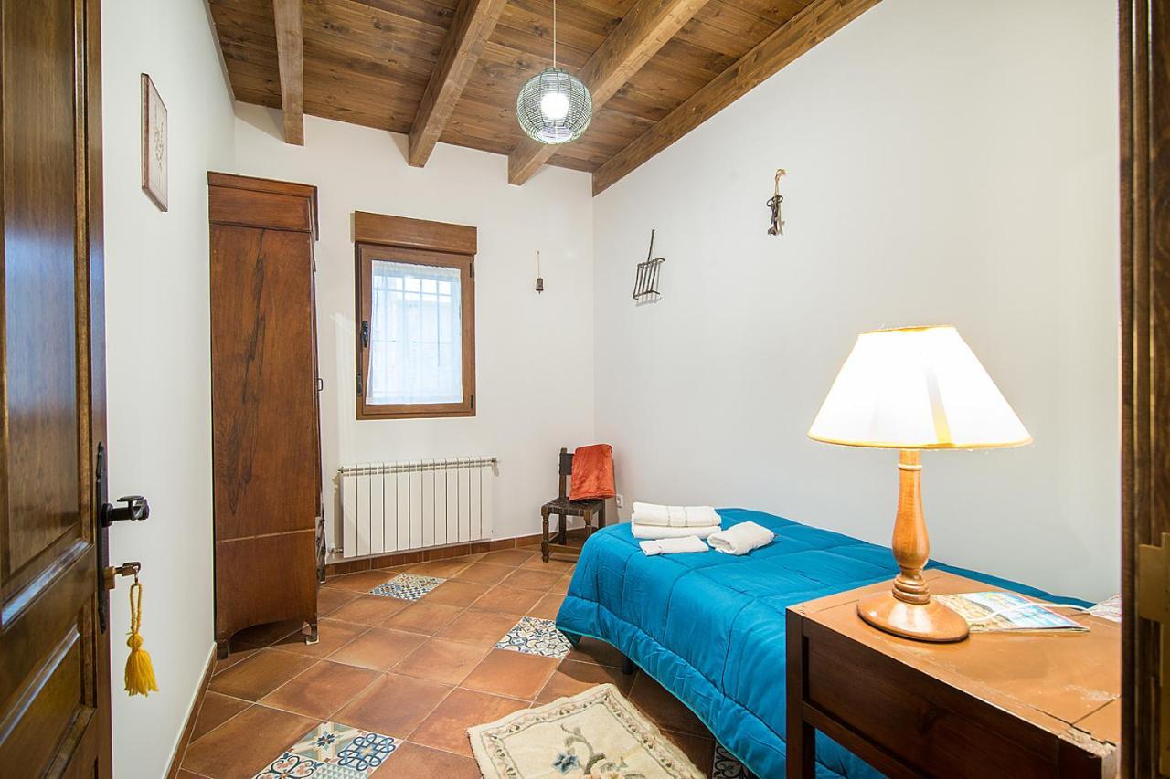 Casa Rural Las Abubillas Mirabueno المظهر الخارجي الصورة